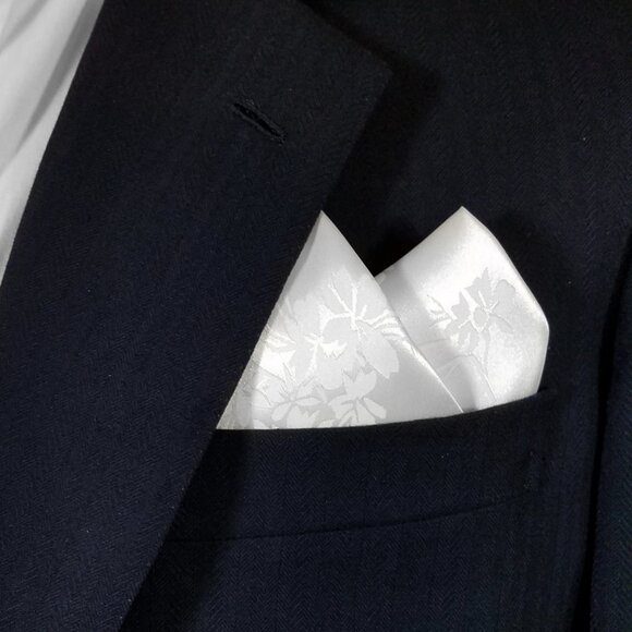 New - Men's 2 PT. White Silky Floral Satin Pre-Folded Pocket Square Insert - Picture 1 of 9